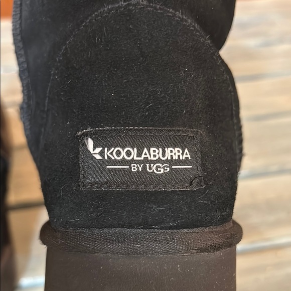 Koolaburra by UGG Women's Koola Short Faux Suede Boot Size 9 - Picture 8 of 9